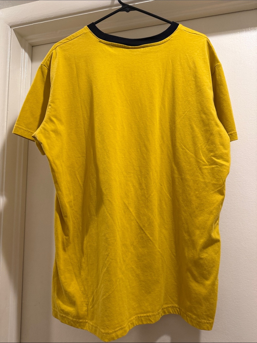 Star Trek Yellow Captain Kirk XL  shirt - Picture 4 of 5
